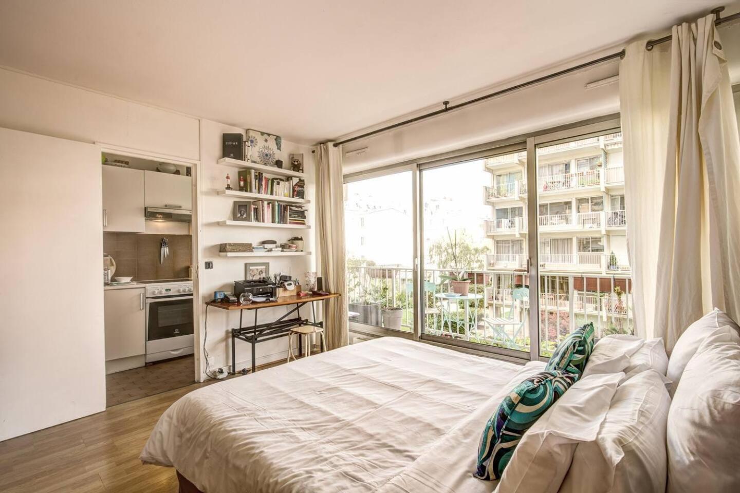 Rue Saint-maur 1-bed Balcony And View Appartement Paris